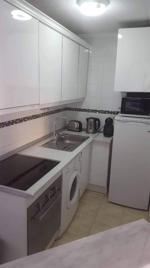 Luxury Beach Apartment Torrevieja Exteriör bild
