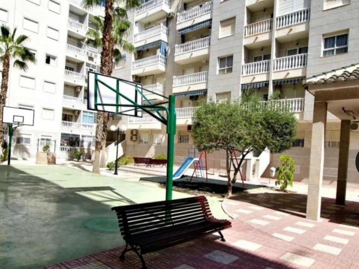 Luxury Beach Apartment Torrevieja Exteriör bild